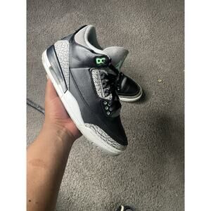 Size 10.5- Nike Air Jordan 3 Retro Green Glow (CT8532-031)